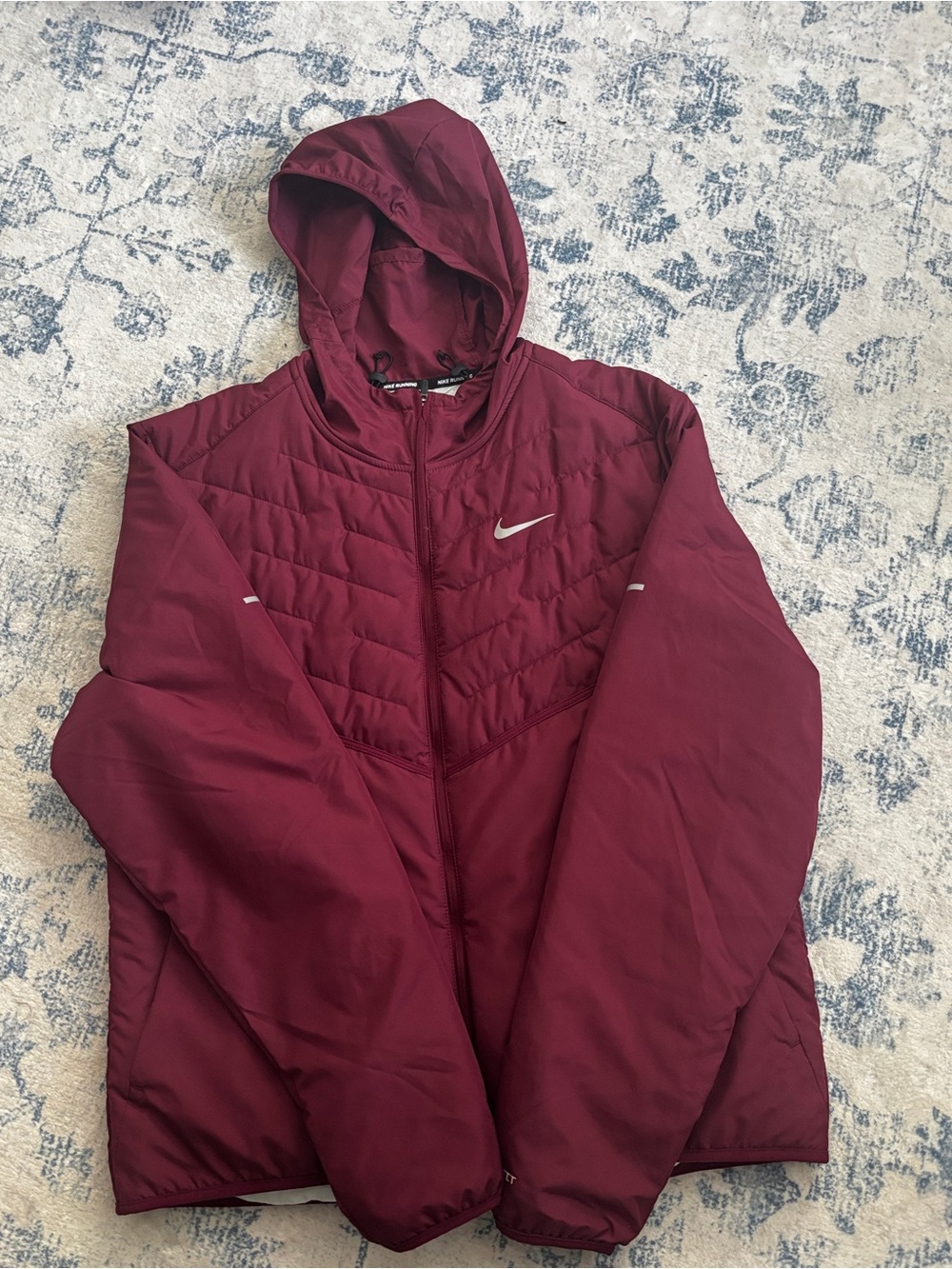 Nike Men’s Hooded Quilted Puffer Jacket in Burgundy